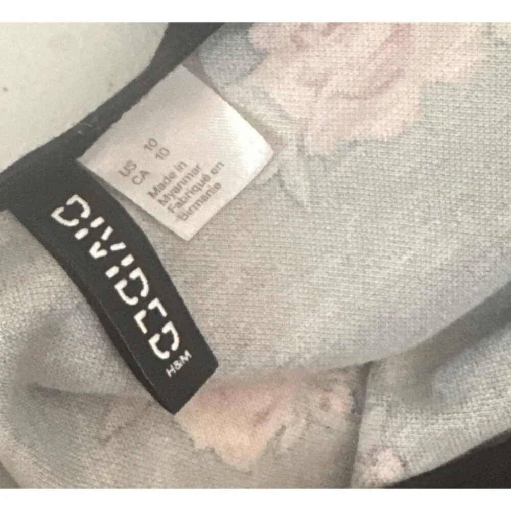 H&M Divided this sleeveless